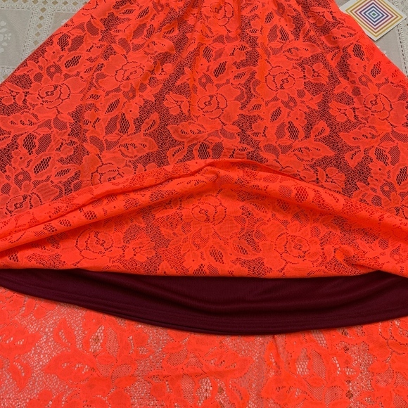 NWT Lola Lace Midi Skirt Bright sheer Coral over black high elastic waistband - Picture 5 of 8